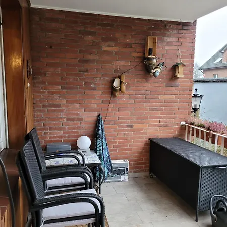 Messe Und Ferienapartment, 90 Qm, 2 Schlafzimmer, 1-4 Gaeste Ντούισμπουργκ