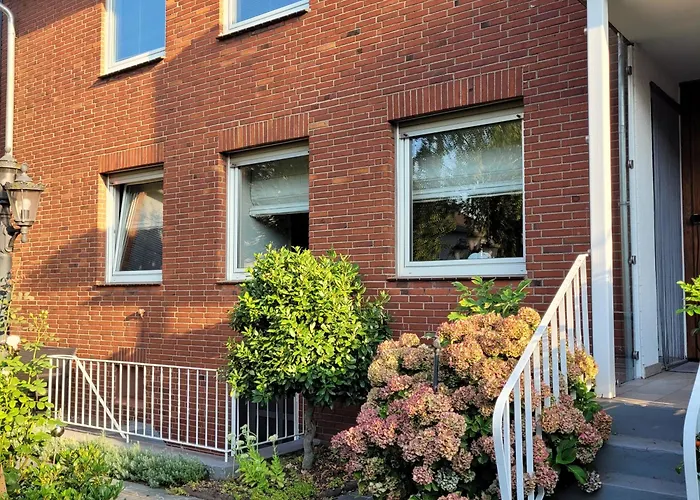 Messe Und Ferienapartment, 90 Qm, 2 Schlafzimmer, 1-4 Gaeste Ντούισμπουργκ