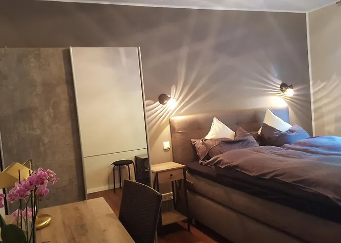 Appartement Messe Und Ferienapartment, 90 Qm, 2 Schlafzimmer, 1-4 Gaeste